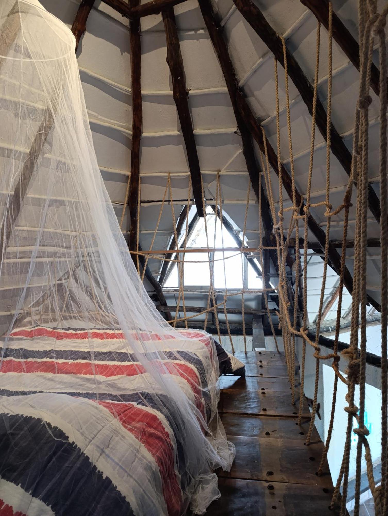 Chez Gigi - Eco Lodge Махахуал Екстериор снимка