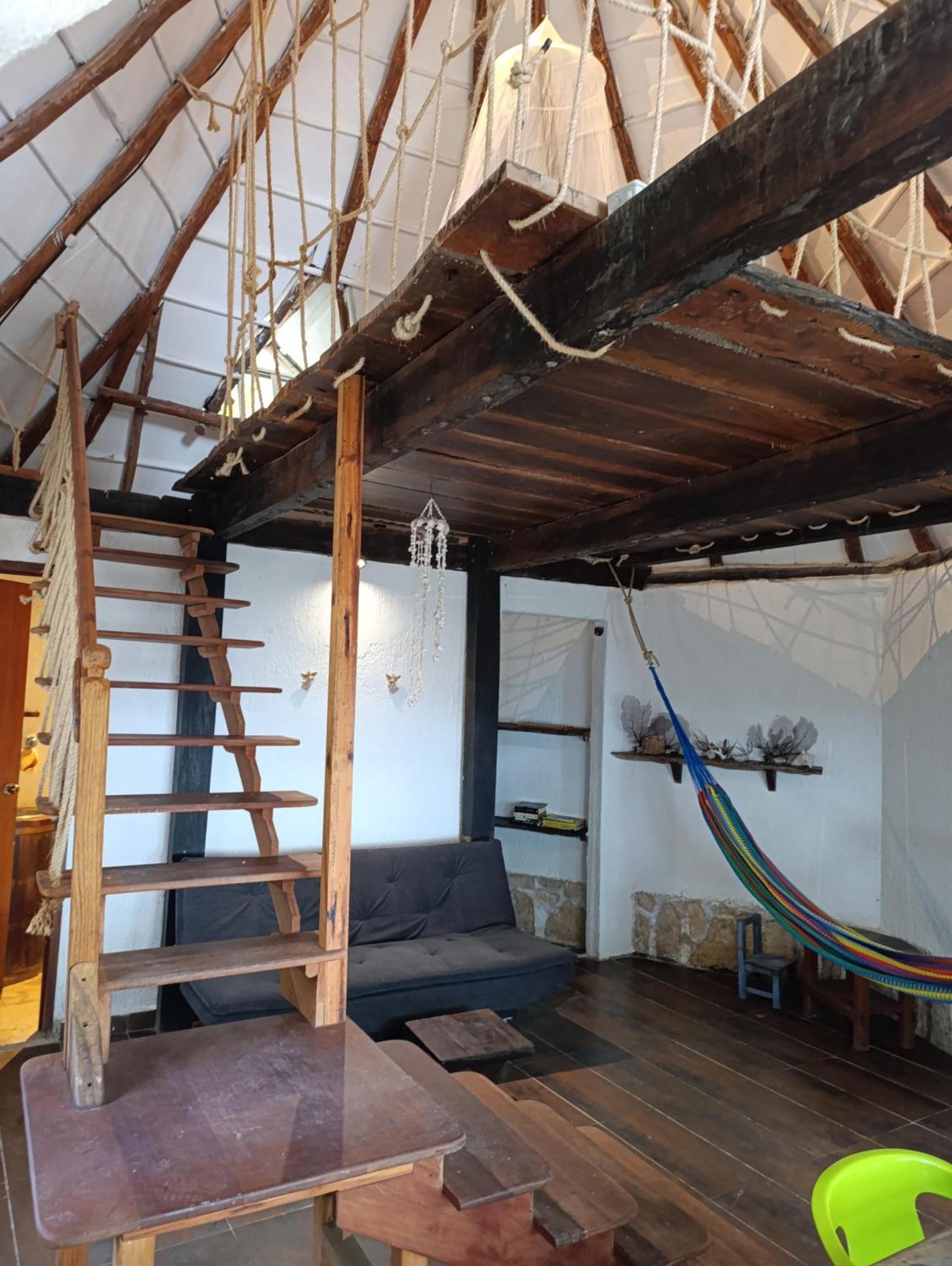 Chez Gigi - Eco Lodge Махахуал Екстериор снимка