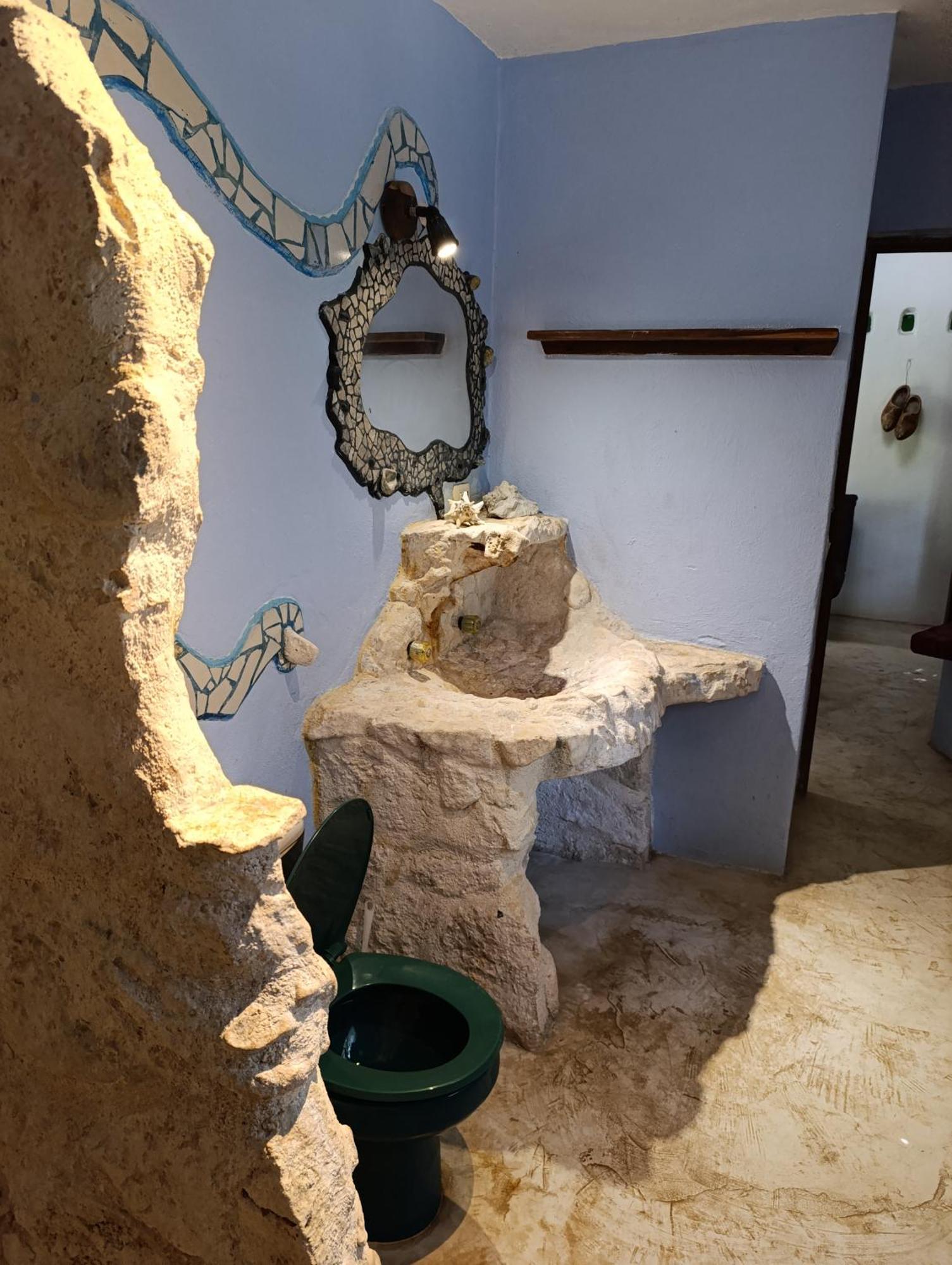 Chez Gigi - Eco Lodge Махахуал Екстериор снимка