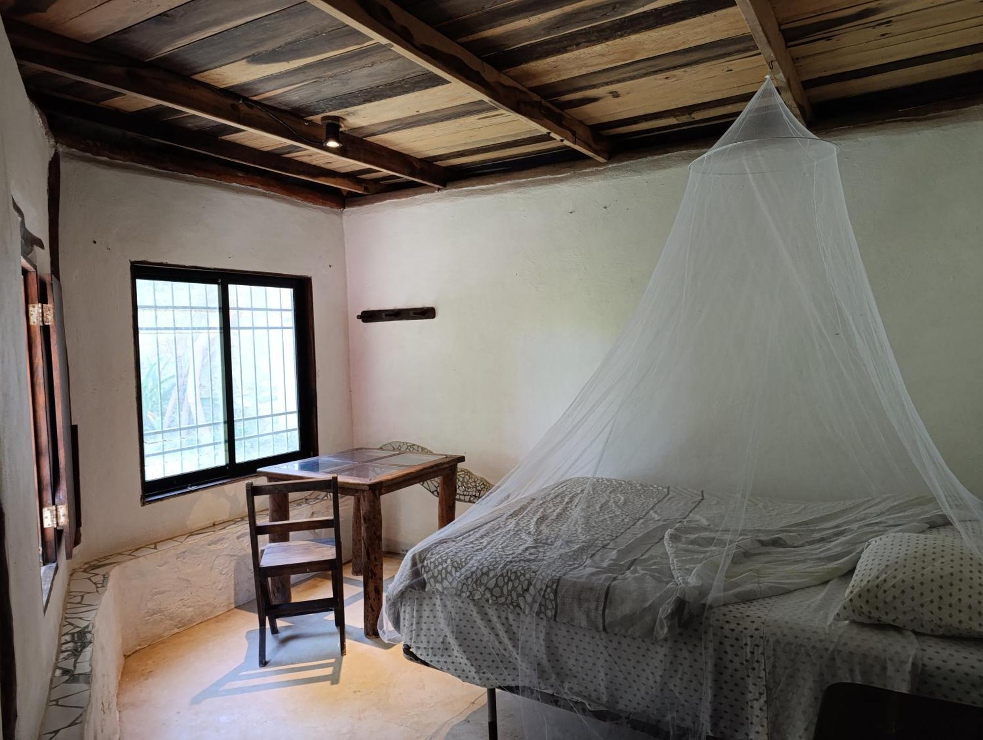 Chez Gigi - Eco Lodge Махахуал Екстериор снимка