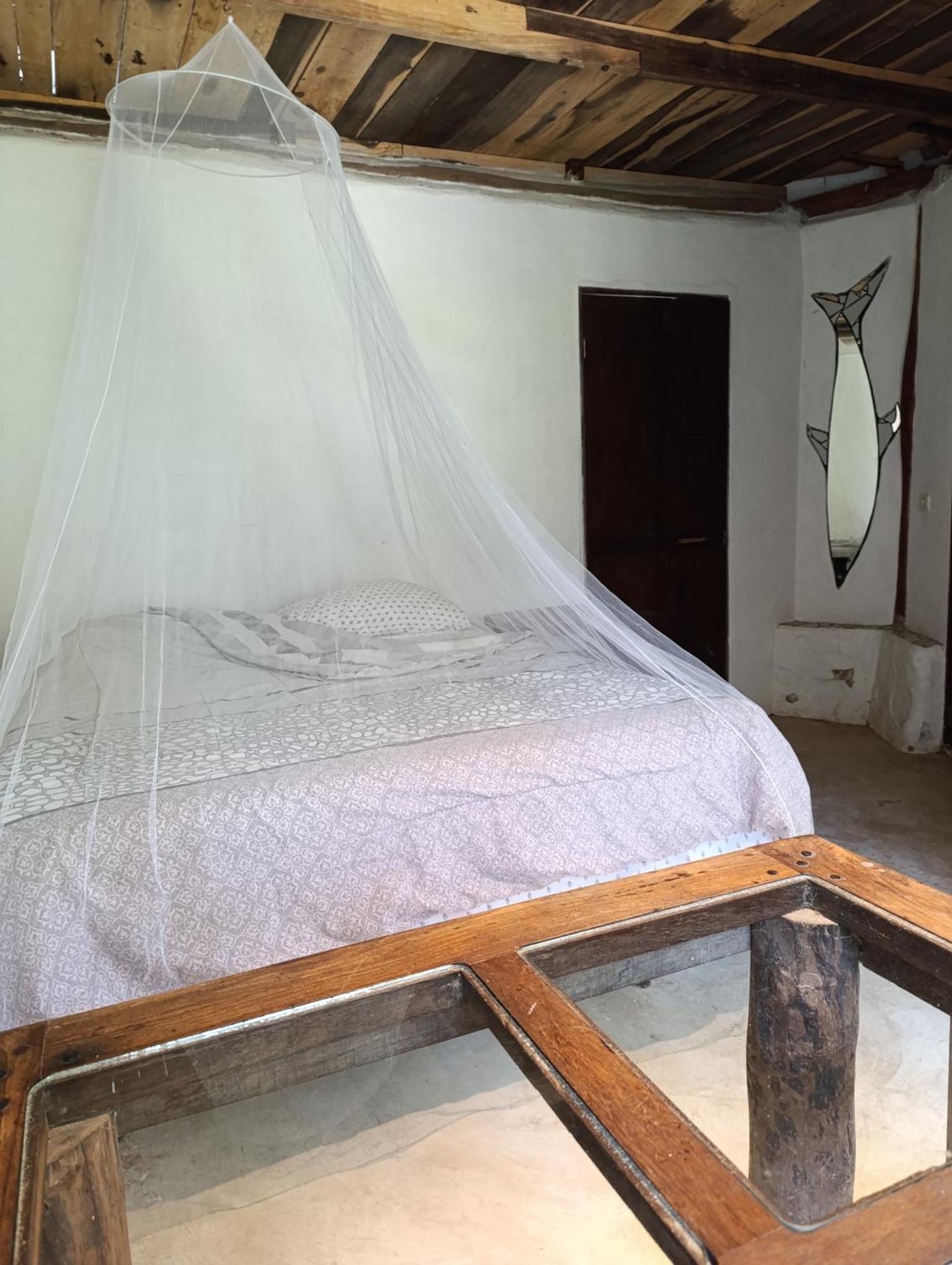 Chez Gigi - Eco Lodge Махахуал Екстериор снимка